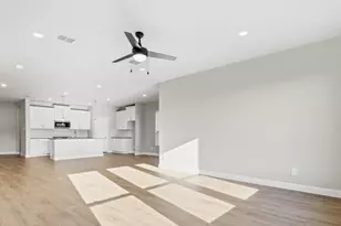17128 Manzanilla Dr, Justin, TX 76247 - Photo 8