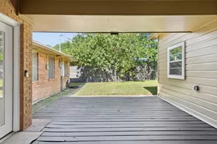 2728 Alco Ave, Dallas, TX 75211 - Photo 26