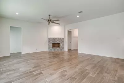 6817 Trail Rock Drive, Benbrook, TX 76126 - Photo 6