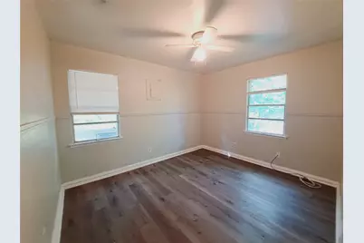 3831 Castle Hills Drive, Dallas, TX 75241 - Photo 10