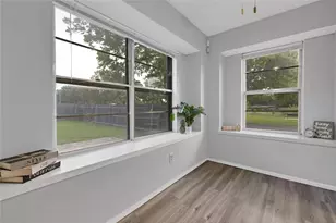 7357 Channelview Dr, Fort Worth, TX 76133 - Photo 8