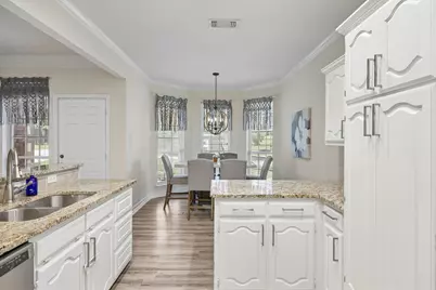 729 Herman Drive, Hurst, TX 76054 - Photo 12