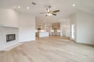 6913 Trail Rock Dr, Benbrook, TX 76126 - Photo 18
