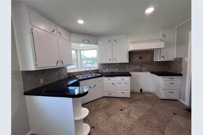 3200 Proctor Avenue, Waco, TX 76708 - Photo 10