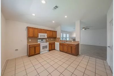 536 Goldstone Lane, Fort Worth, TX 76131 - Photo 8