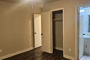 1824 Holly Oak St, Arlington, TX 76012 - Photo 4