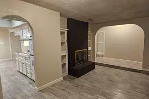 1824 Holly Oak St, Arlington, TX 76012 - Photo 8
