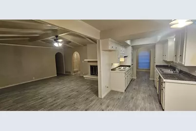 1824 Holly Oak Street, Arlington, TX 76012 - Photo 10
