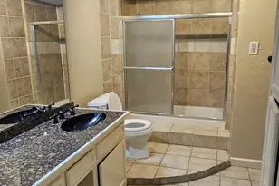 1824 Holly Oak St, Arlington, TX 76012 - Photo 24
