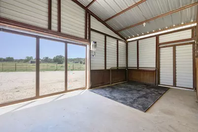 335 Remuda Trail, Stephenville, TX 76401 - Photo 30