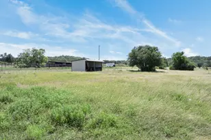335 Remuda Trl, Stephenville, TX 76401 - Photo 36