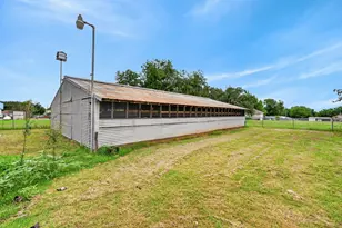 110 W Brown St, Lipan, TX 76462 - Photo 30