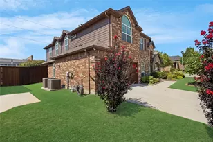 964 Wellington Dr, Lewisville, TX 75067 - Photo 4