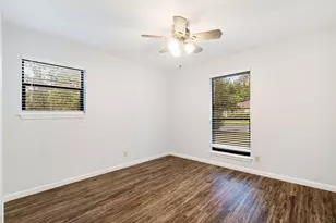 350 Town E Dr, Reno, TX 75462 - Photo 10