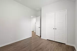 9225 Union Pacific Dr, Fort Worth, TX 76036 - Photo 18