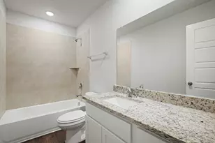 9225 Union Pacific Dr, Fort Worth, TX 76036 - Photo 16