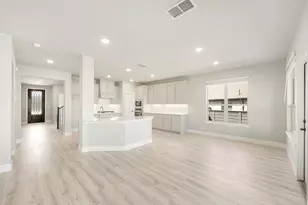 825 Twisted Leaf Ln, Little Elm, TX 76227 - Photo 6