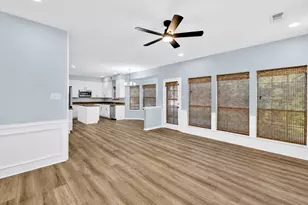 2505 Classic Ct W, Bedford, TX 76021 - Photo 12