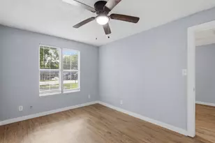615 W Coffin St, Denison, TX 75020 - Photo 14
