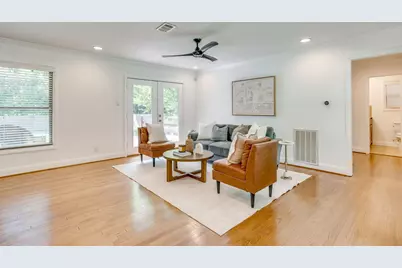 4625 Selkirk Drive, Fort Worth, TX 76109 - Photo 8
