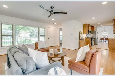 4625 Selkirk Drive, Fort Worth, TX 76109 - Photo 10