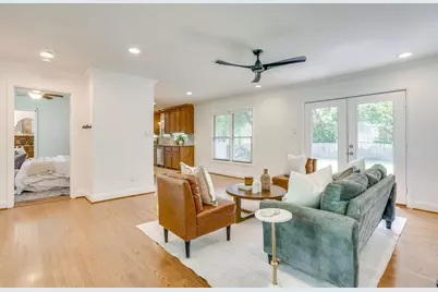 4625 Selkirk Drive, Fort Worth, TX 76109 - Photo 6
