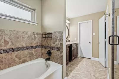 1554 Waterford Drive, Lewisville, TX 75077 - Photo 22