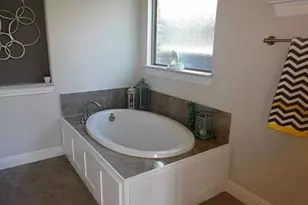 10817 Pedernales Falls Dr, Flower Mound, TX 76226 - Photo 14