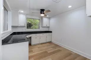 1709 Edgewood Dr, Tyler, TX 75701 - Photo 18