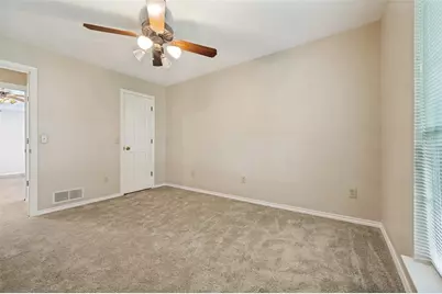 2505 Copper Creek Lane, Carrollton, TX 75006 - Photo 20