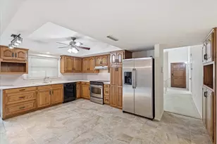 1336 Carnation Dr, Lewisville, TX 75067 - Photo 20