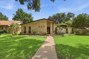 1336 Carnation Dr, Lewisville, TX 75067 - Photo 1