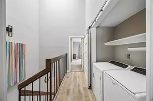 7522 Holly Hill Dr, Dallas, TX 75231 - Photo 20