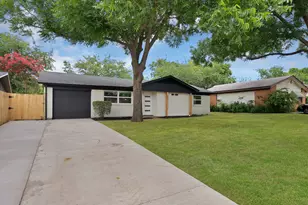 807 Hillcrest Dr, Arlington, TX 76010 - Photo 2