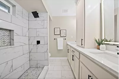 807 Hillcrest Drive, Arlington, TX 76010 - Photo 16