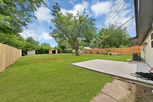 807 Hillcrest Dr, Arlington, TX 76010 - Photo 24