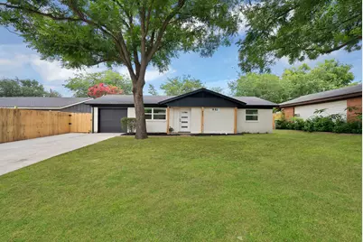 807 Hillcrest Drive, Arlington, TX 76010 - Photo 1