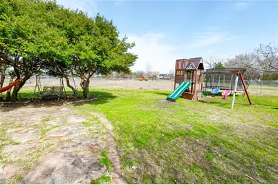 112 Deborde Circle, Red Oak, TX 75154 - Photo 38