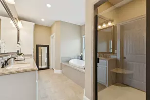 320 Tate Cir, Sherman, TX 75090 - Photo 12