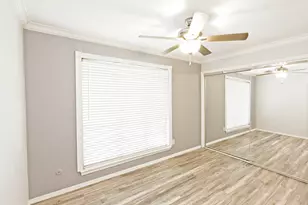 10590 High Hollows Dr, Dallas, TX 75230 - Photo 18