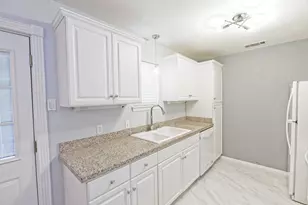 10590 High Hollows Dr, Dallas, TX 75230 - Photo 14