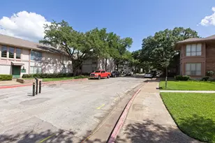 10590 High Hollows Dr, Dallas, TX 75230 - Photo 32
