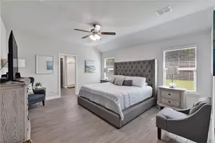 321 Valentine Ct, Burleson, TX 76028 - Photo 24