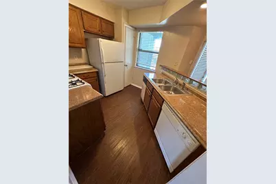 630 W Canty Street #B4, Dallas, TX 75208 - Photo 6
