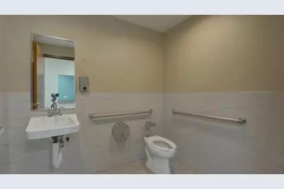 3230 Interstate 30 #102, Mesquite, TX 75150 - Photo 18
