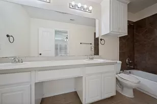 1112 Mulkey Ln, Denton, TX 76209 - Photo 10