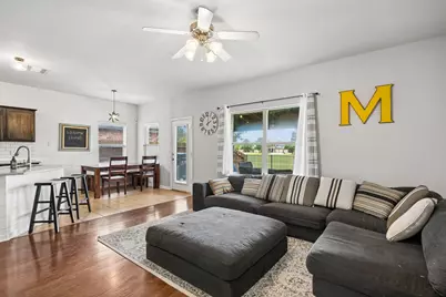 9705 Starfire Drive, McKinney, TX 75072 - Photo 4