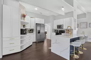 3651 Stresa Ln, Grand Prairie, TX 75052 - Photo 12