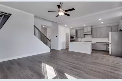 1021 Catskill Court, Burleson, TX 76028 - Photo 4