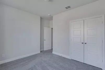 1021 Catskill Court, Burleson, TX 76028 - Photo 16